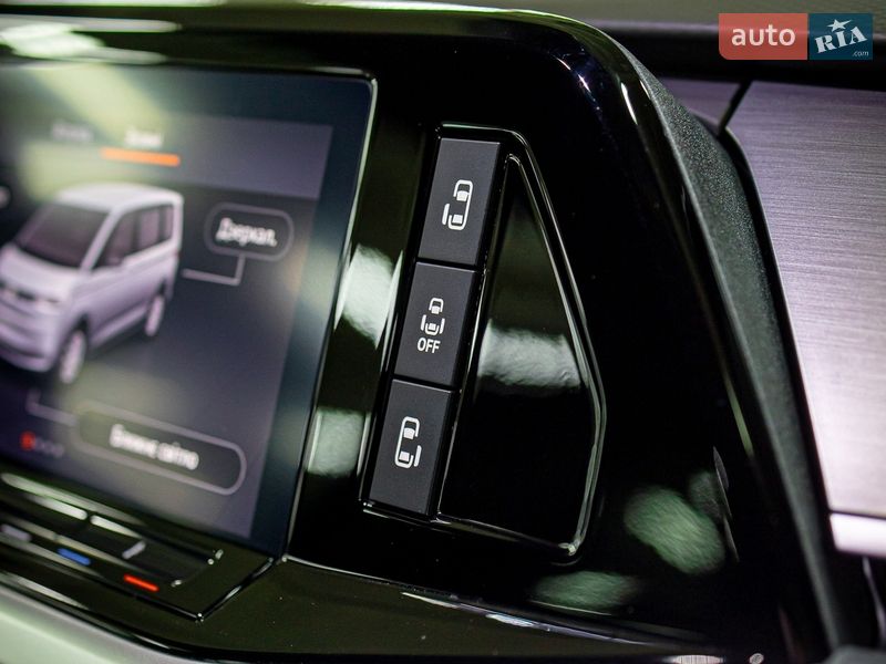 Минивэн Volkswagen Multivan 2022 в Черновцах