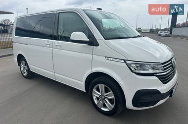 Мінівен Volkswagen Multivan 2021 в Києві
