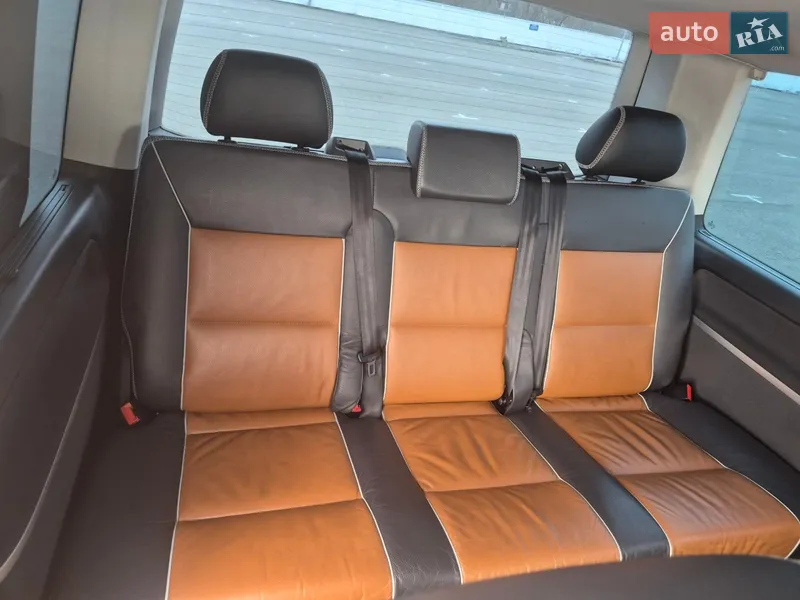 Volkswagen Multivan 2011 VIN WV2ZZZ7HZBH124380 фото оголошення 11 з 38