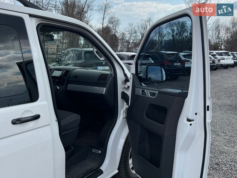 Минивэн Volkswagen Multivan 2010 в Черкассах