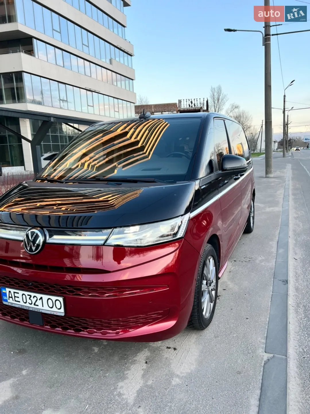 2021 Volkswagen Multivan - мініатюра 2