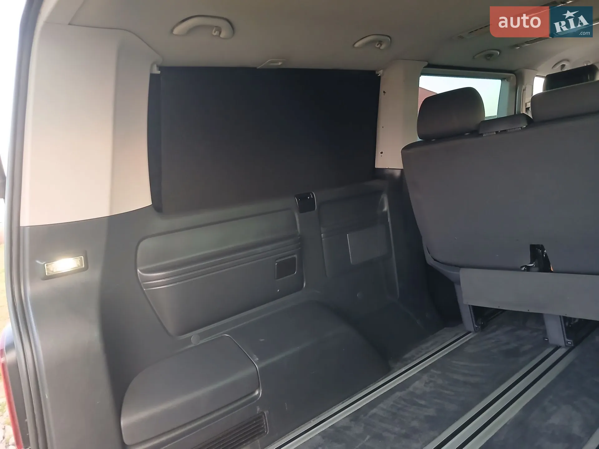 2011 Volkswagen Multivan - мініатюра 33