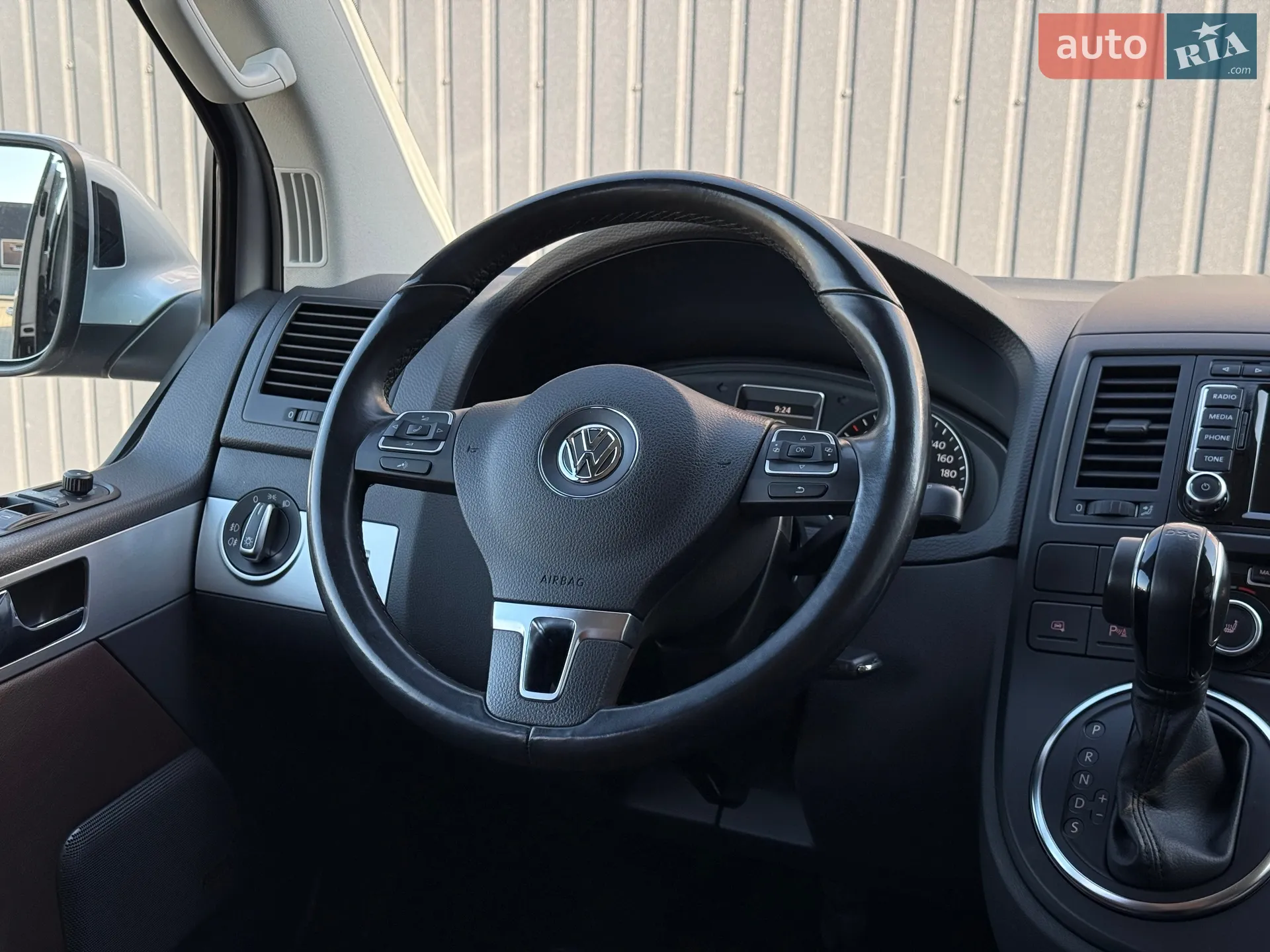 2014 Volkswagen Multivan - мініатюра 32