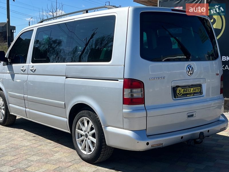 Минивэн Volkswagen Multivan 2008 в Стрые
