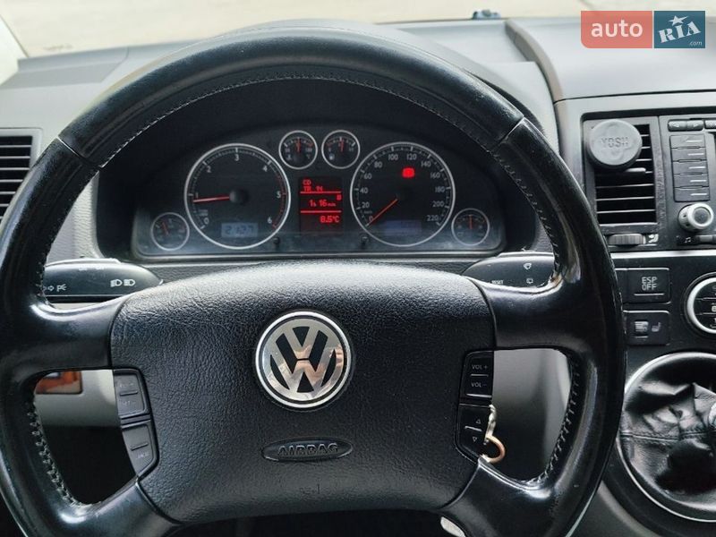 Минивэн Volkswagen Multivan 2007 в Чернигове фото 27 Минивэн Volkswagen Multivan 2007 в Чернигове