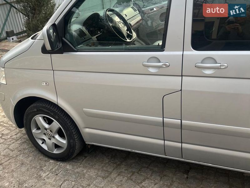 Минивэн Volkswagen Multivan 2006 в Киеве фото 8 Минивэн Volkswagen Multivan 2006 в Киеве