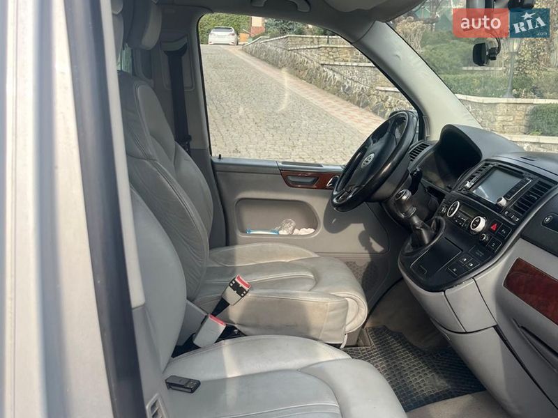 Минивэн Volkswagen Multivan 2006 в Киеве фото 11 Минивэн Volkswagen Multivan 2006 в Киеве