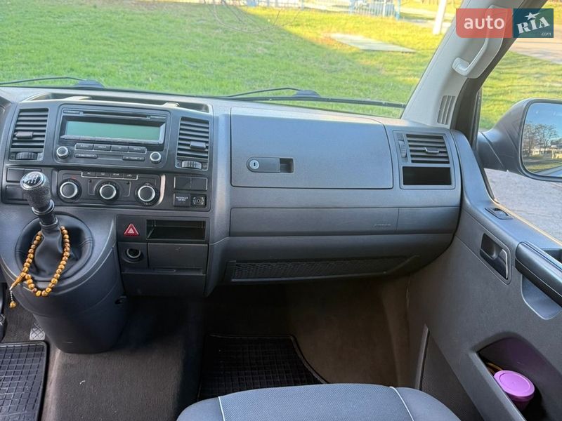Минивэн Volkswagen Multivan 2011 в Чернигове