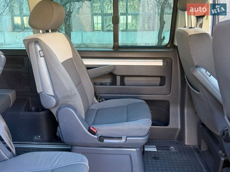 Минивэн Volkswagen Multivan 2011 в Чернигове