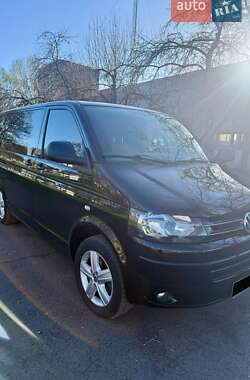 Минивэн Volkswagen Multivan 2011 в Чернигове