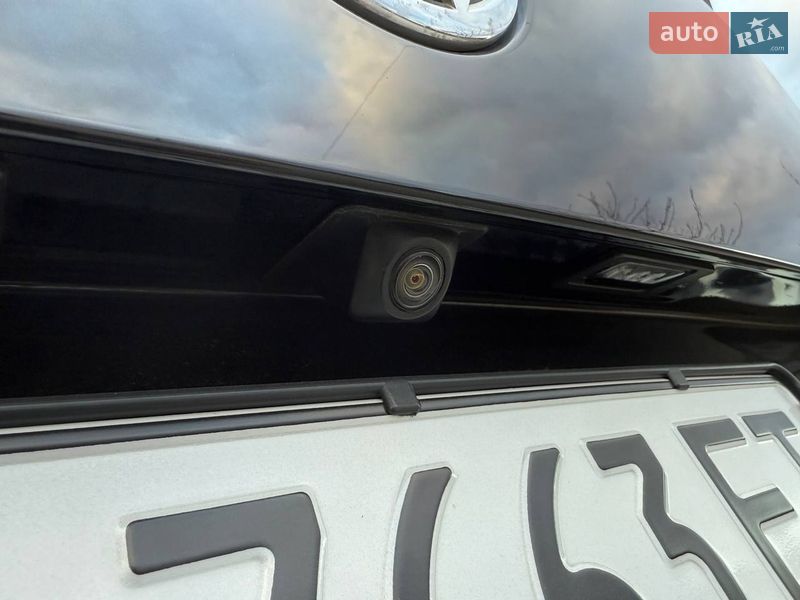 Мінівен Volkswagen Multivan 2016 в Луцьку