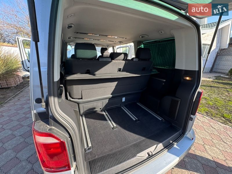 Мінівен Volkswagen Multivan 2017 в Дніпрі фото 22 Мінівен Volkswagen Multivan 2017 в Дніпрі