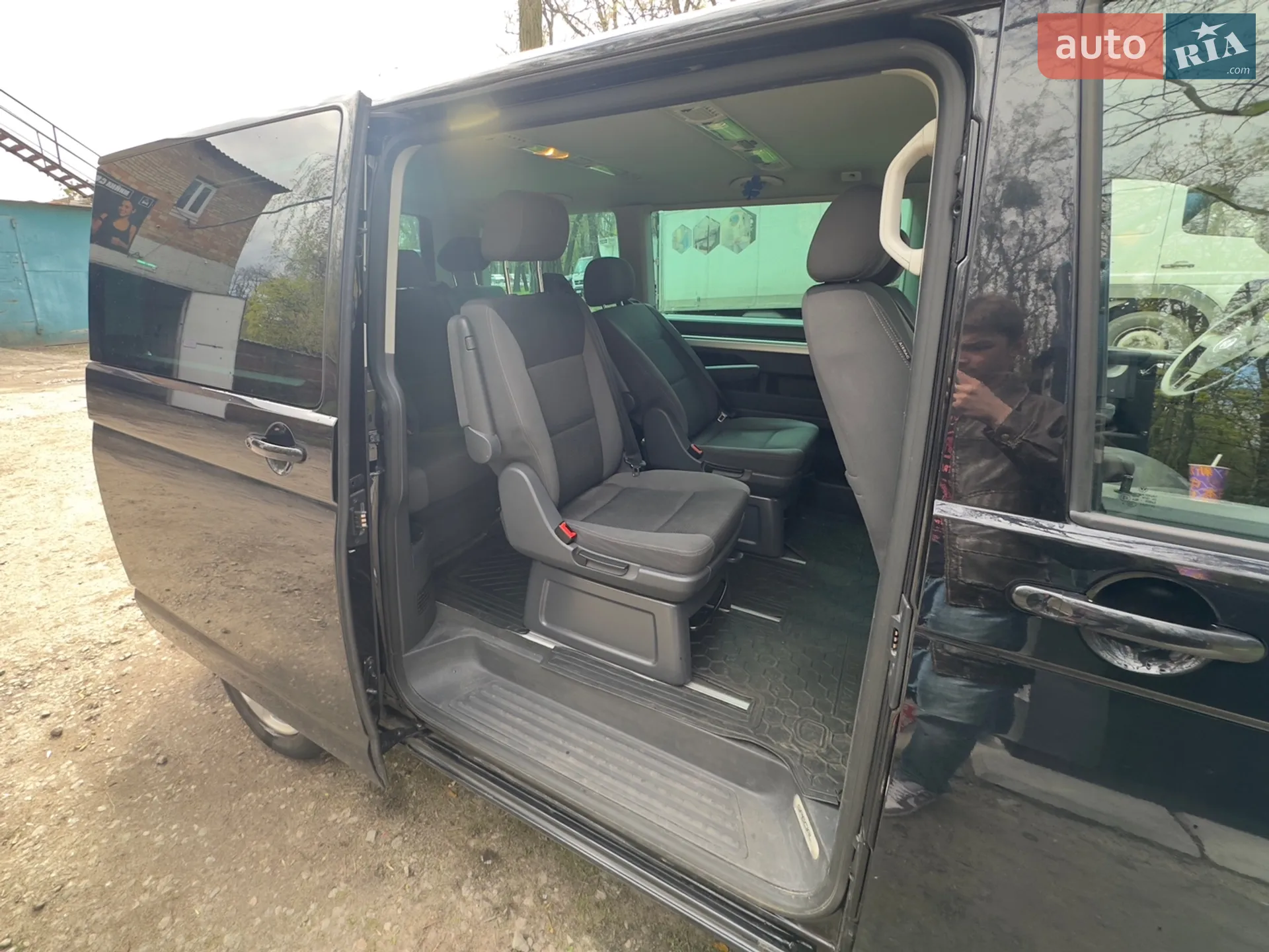 2013 Volkswagen Multivan - мініатюра 11
