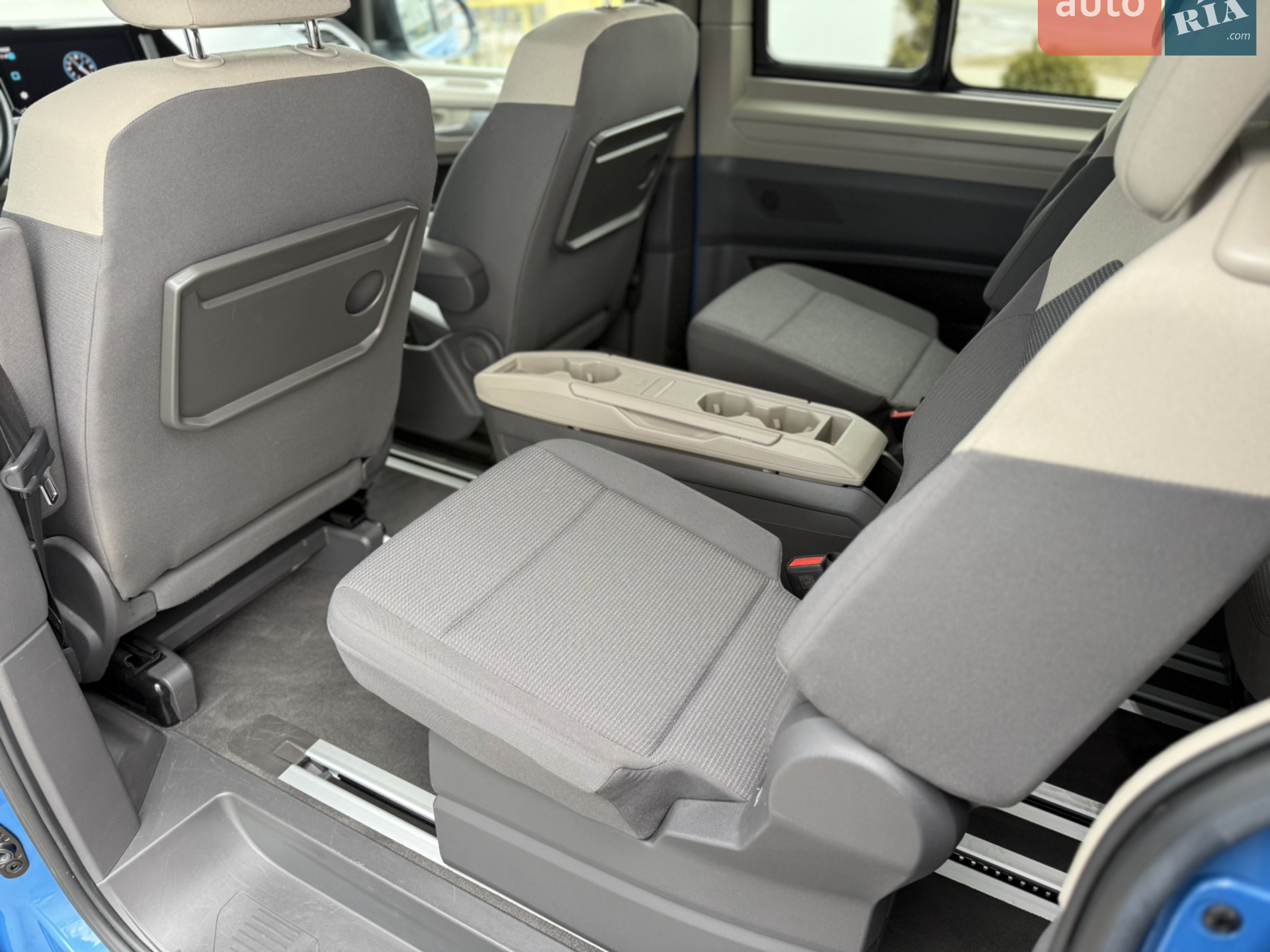 2022 Volkswagen Multivan - мініатюра 30