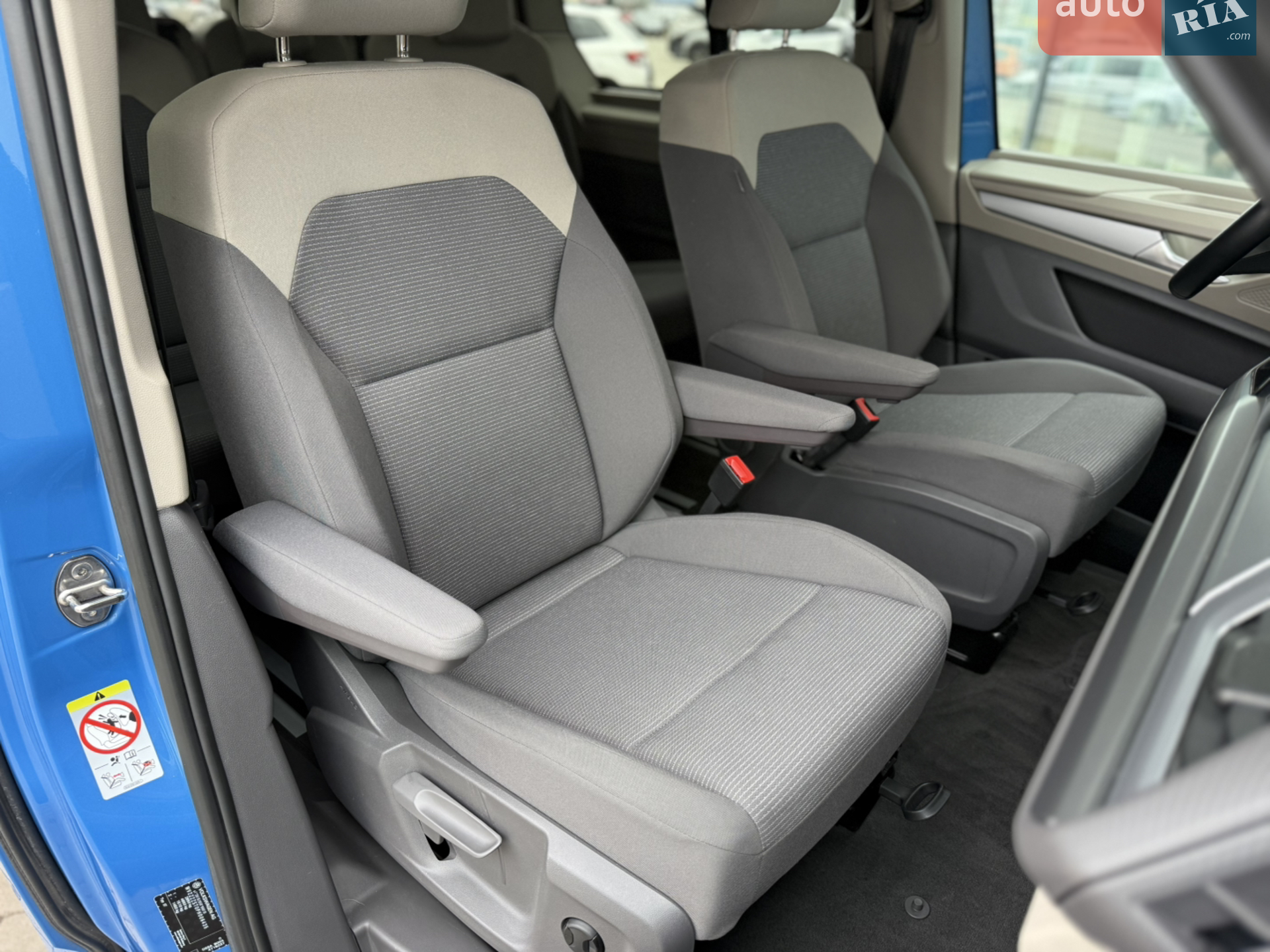 2022 Volkswagen Multivan - мініатюра 38