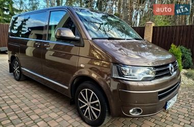 Минивэн Volkswagen Multivan 2015 в Ахтырке