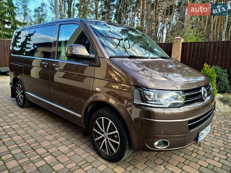 Volkswagen Multivan 2015