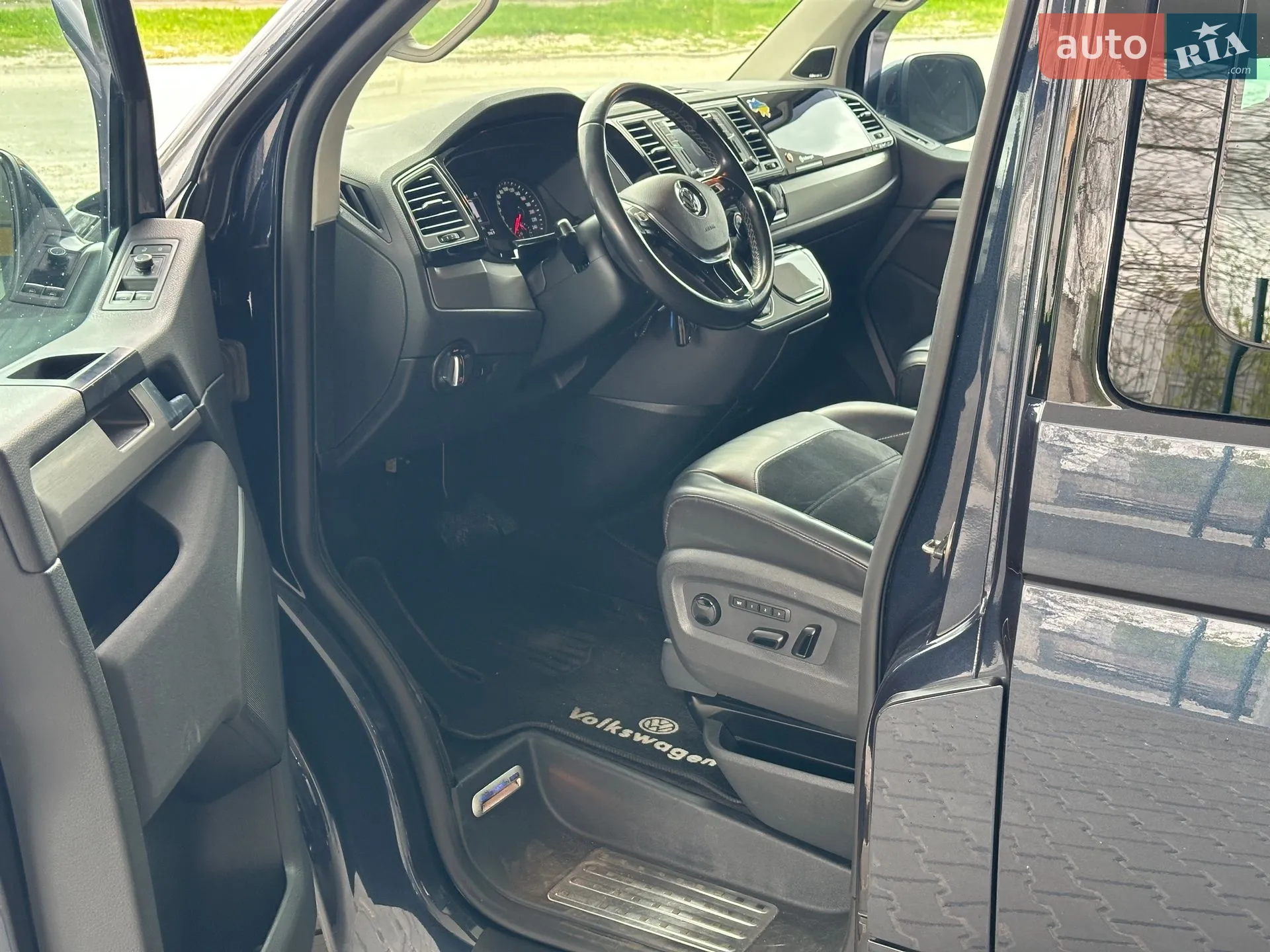 2016 Volkswagen Multivan - мініатюра 18