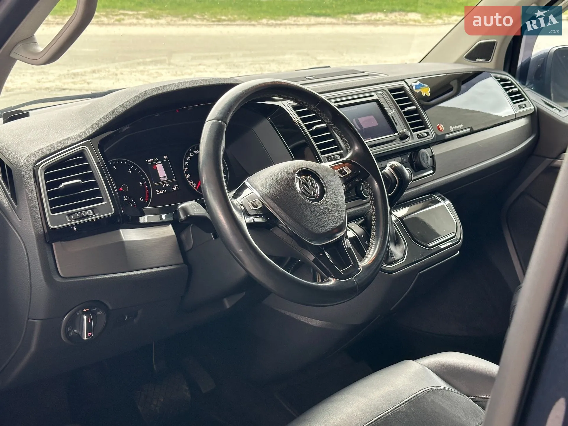 2016 Volkswagen Multivan - мініатюра 19