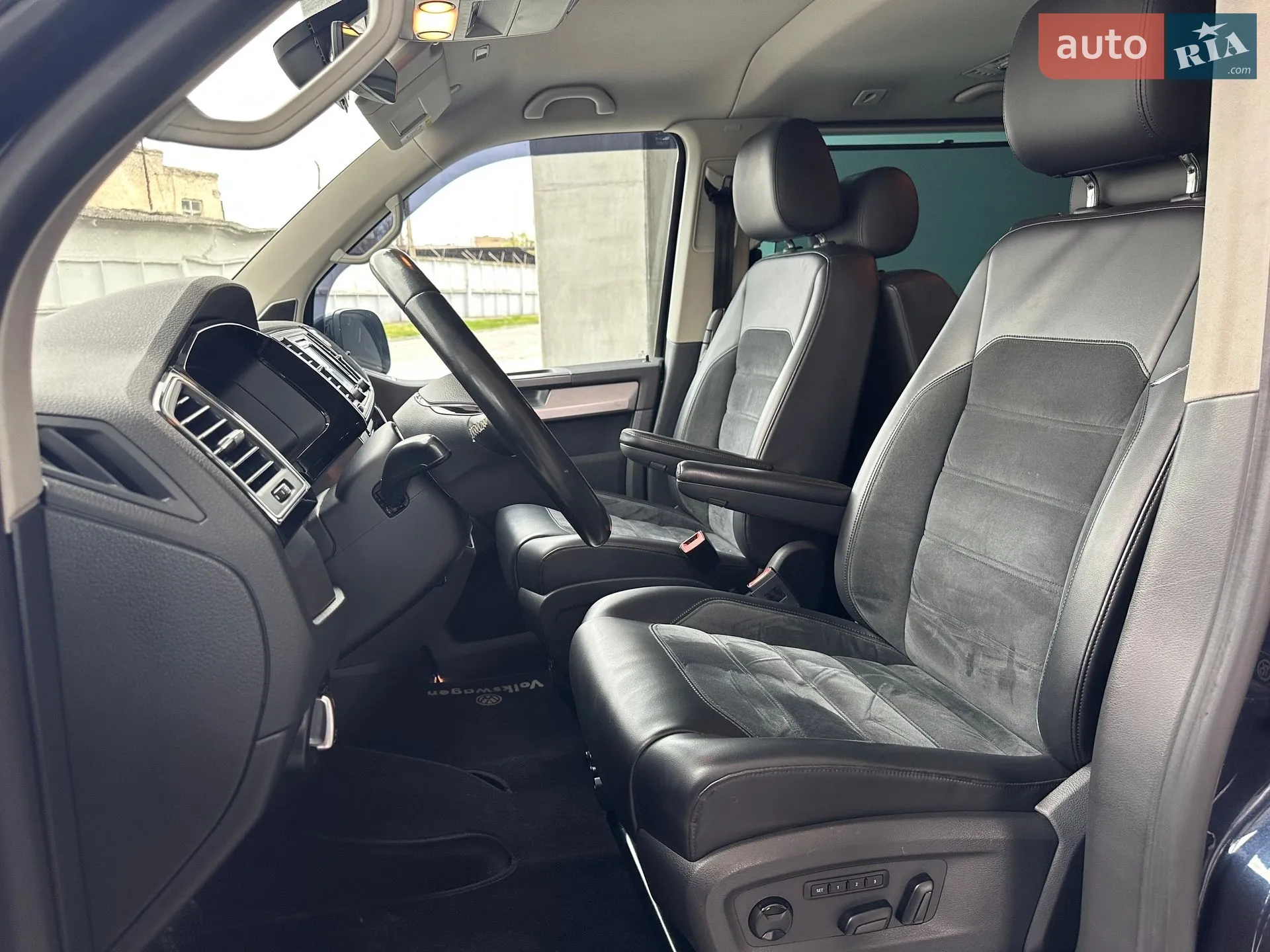 2016 Volkswagen Multivan - мініатюра 20