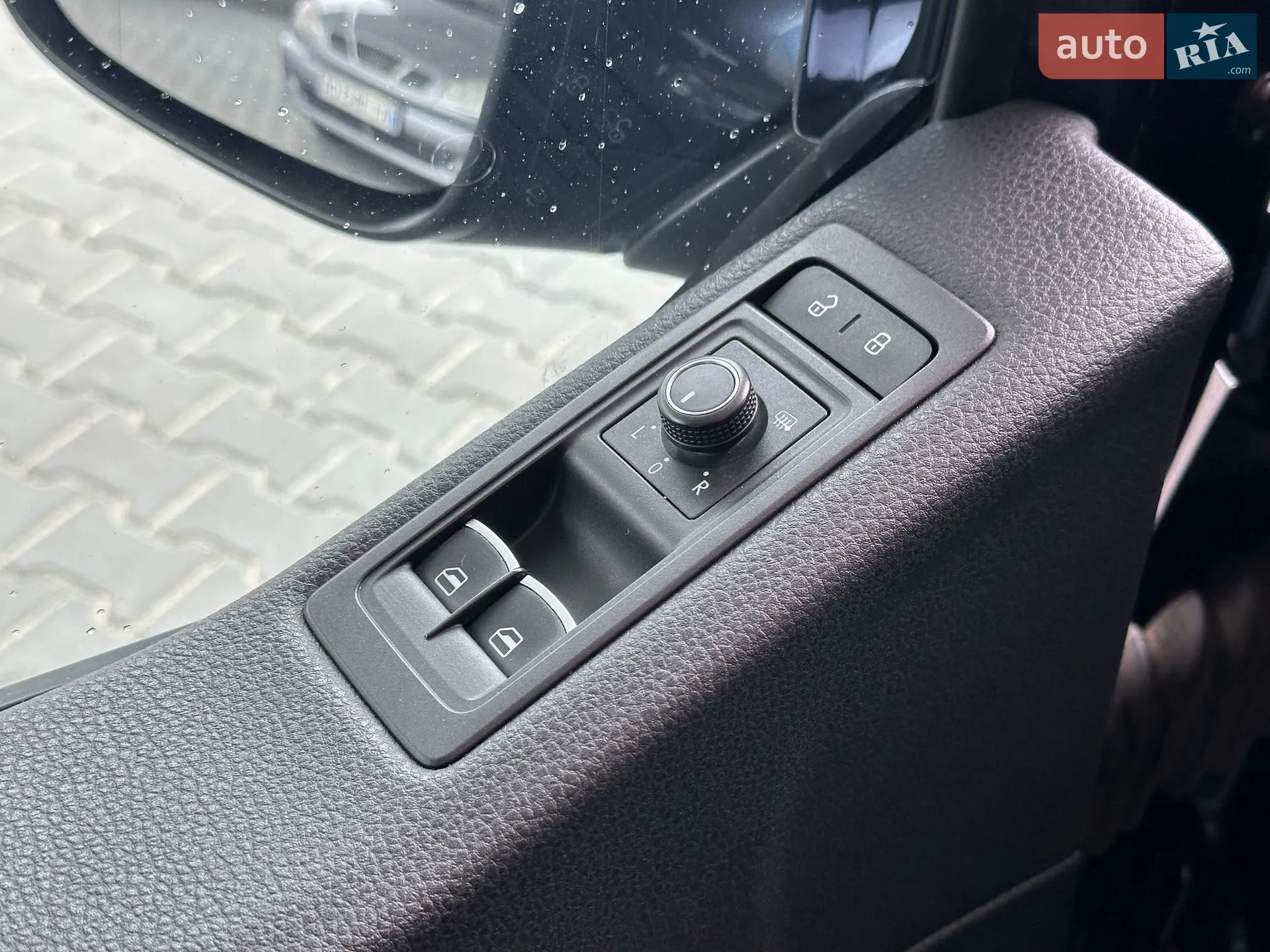 2016 Volkswagen Multivan - мініатюра 22