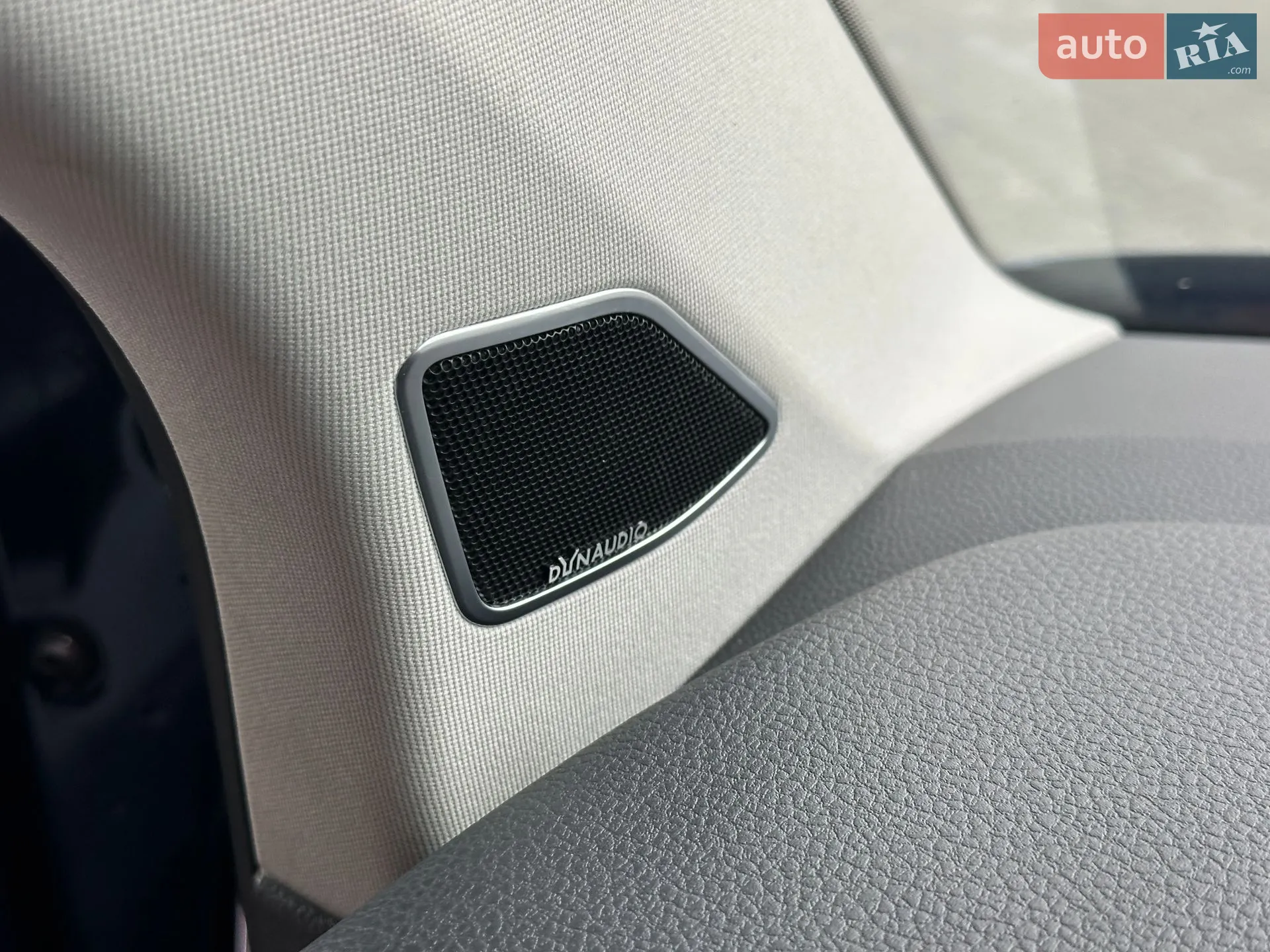 2016 Volkswagen Multivan - мініатюра 24