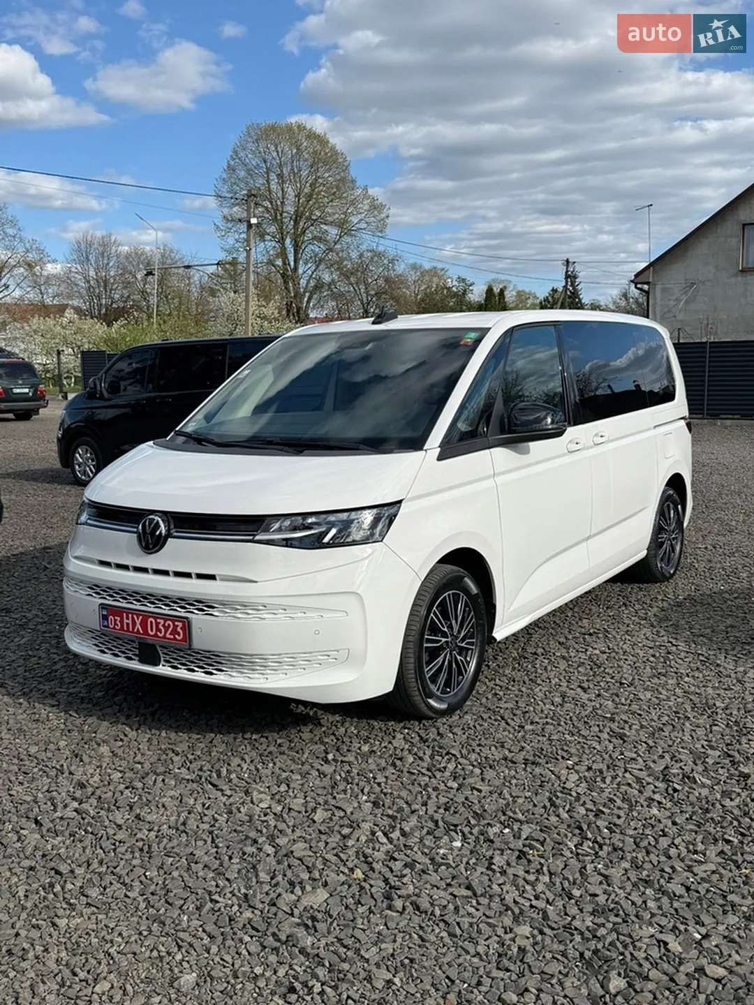 2023 Volkswagen Multivan - мініатюра 2