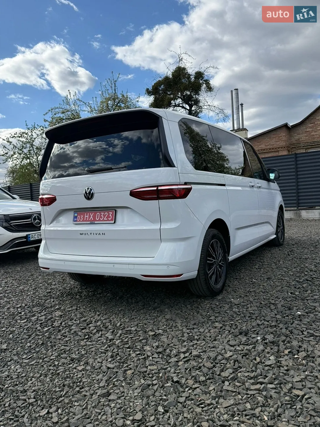 2023 Volkswagen Multivan - мініатюра 15