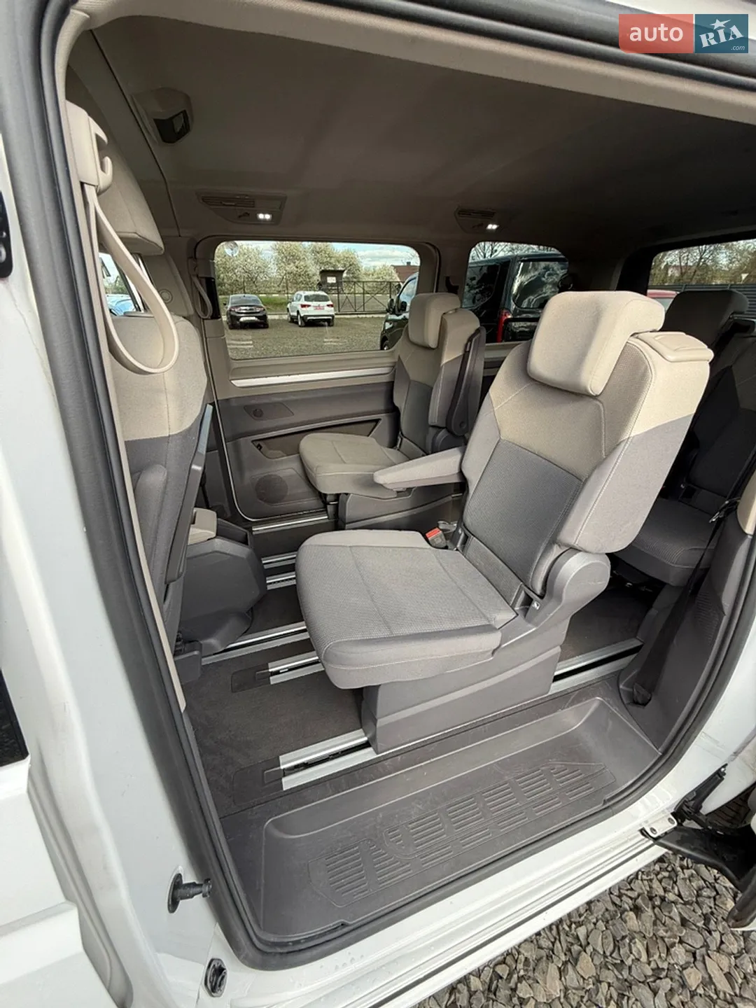 2023 Volkswagen Multivan - мініатюра 30