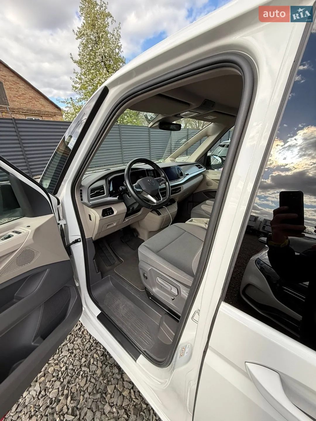 2023 Volkswagen Multivan - мініатюра 32