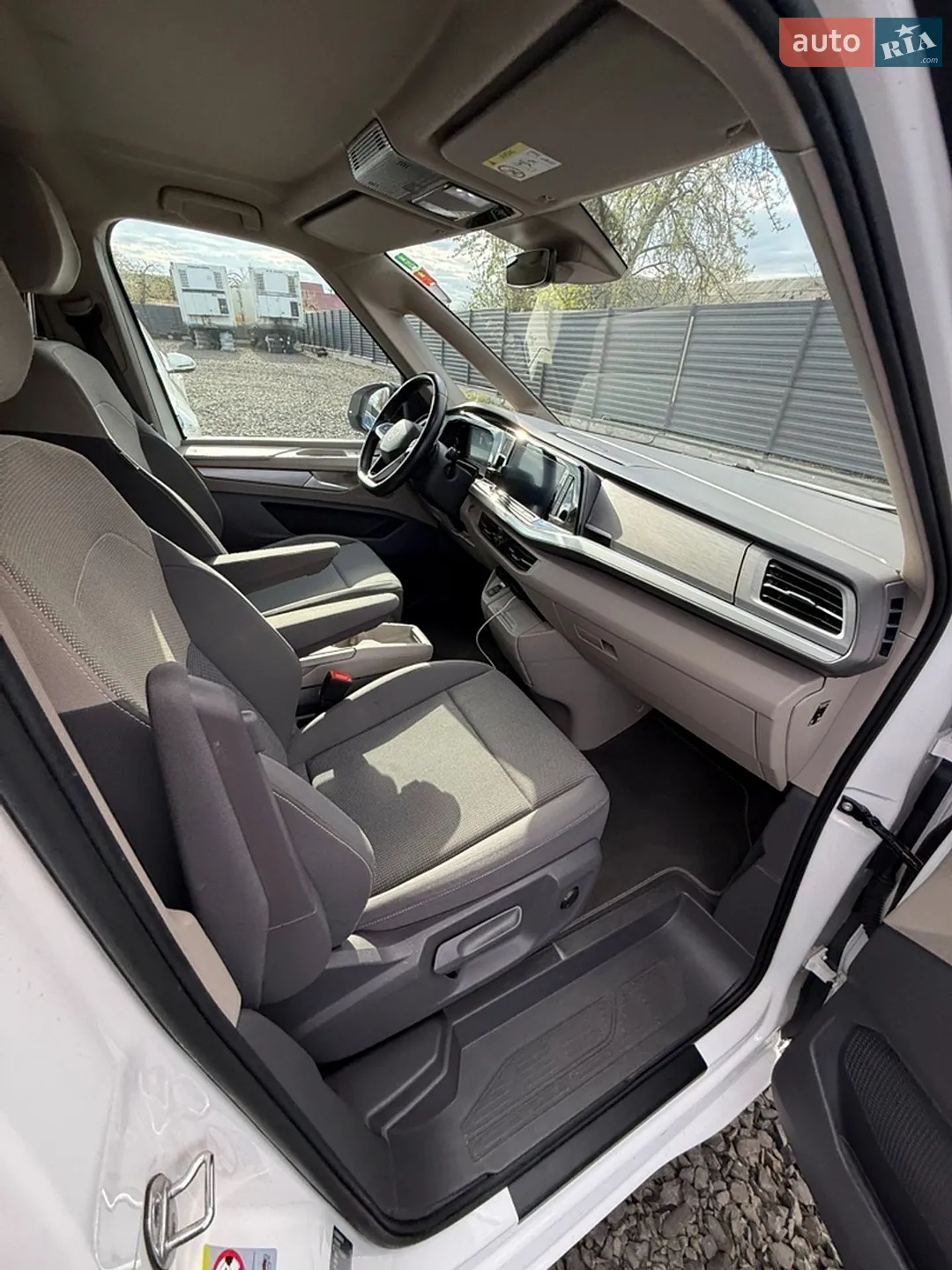 2023 Volkswagen Multivan - мініатюра 39