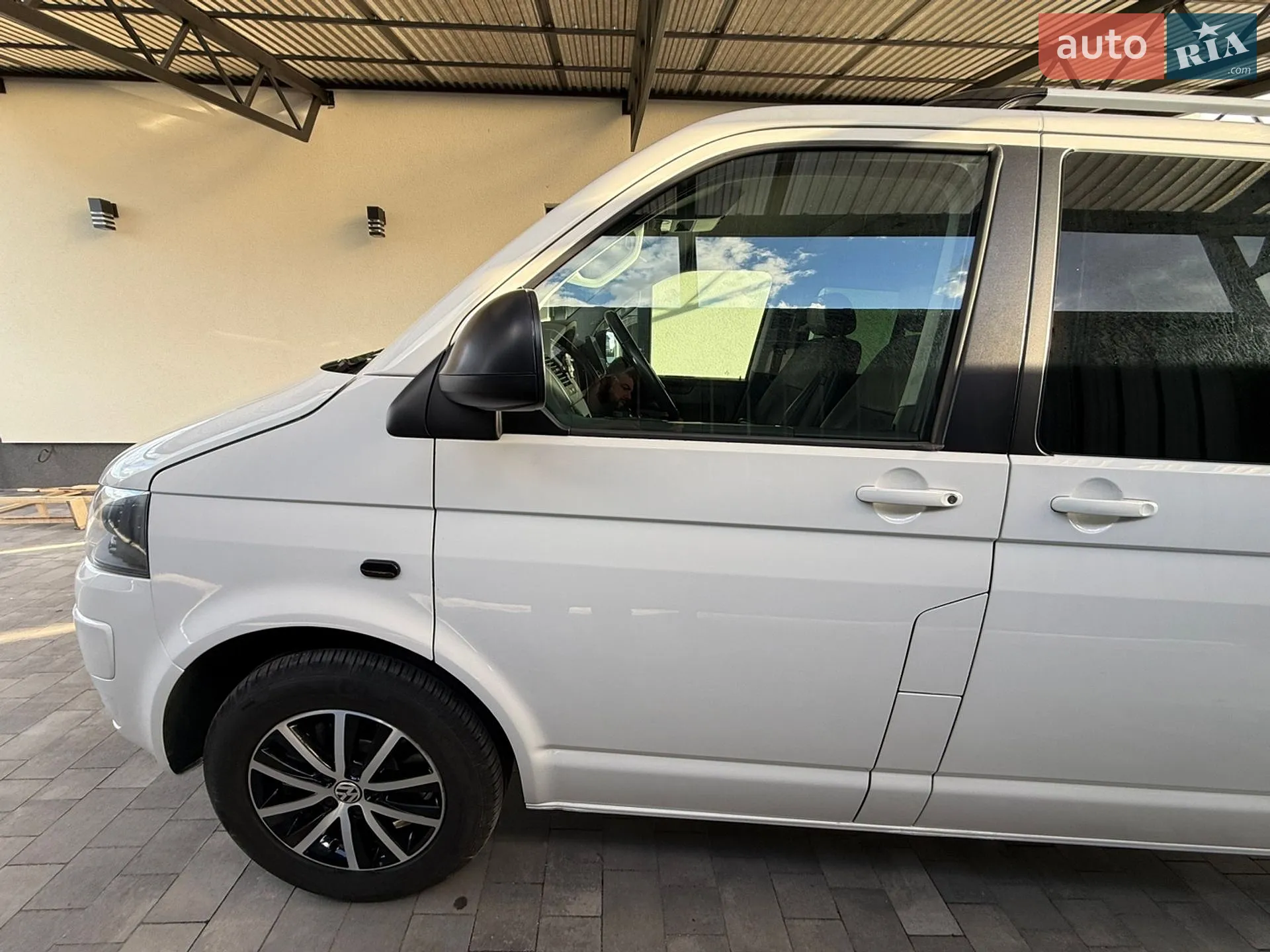 2013 Volkswagen Multivan - мініатюра 2