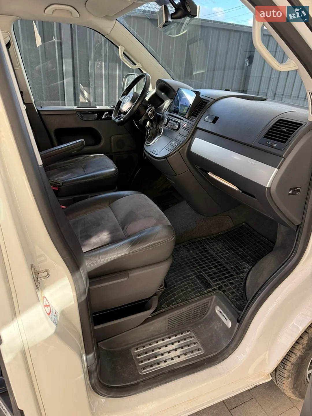 2013 Volkswagen Multivan - мініатюра 16