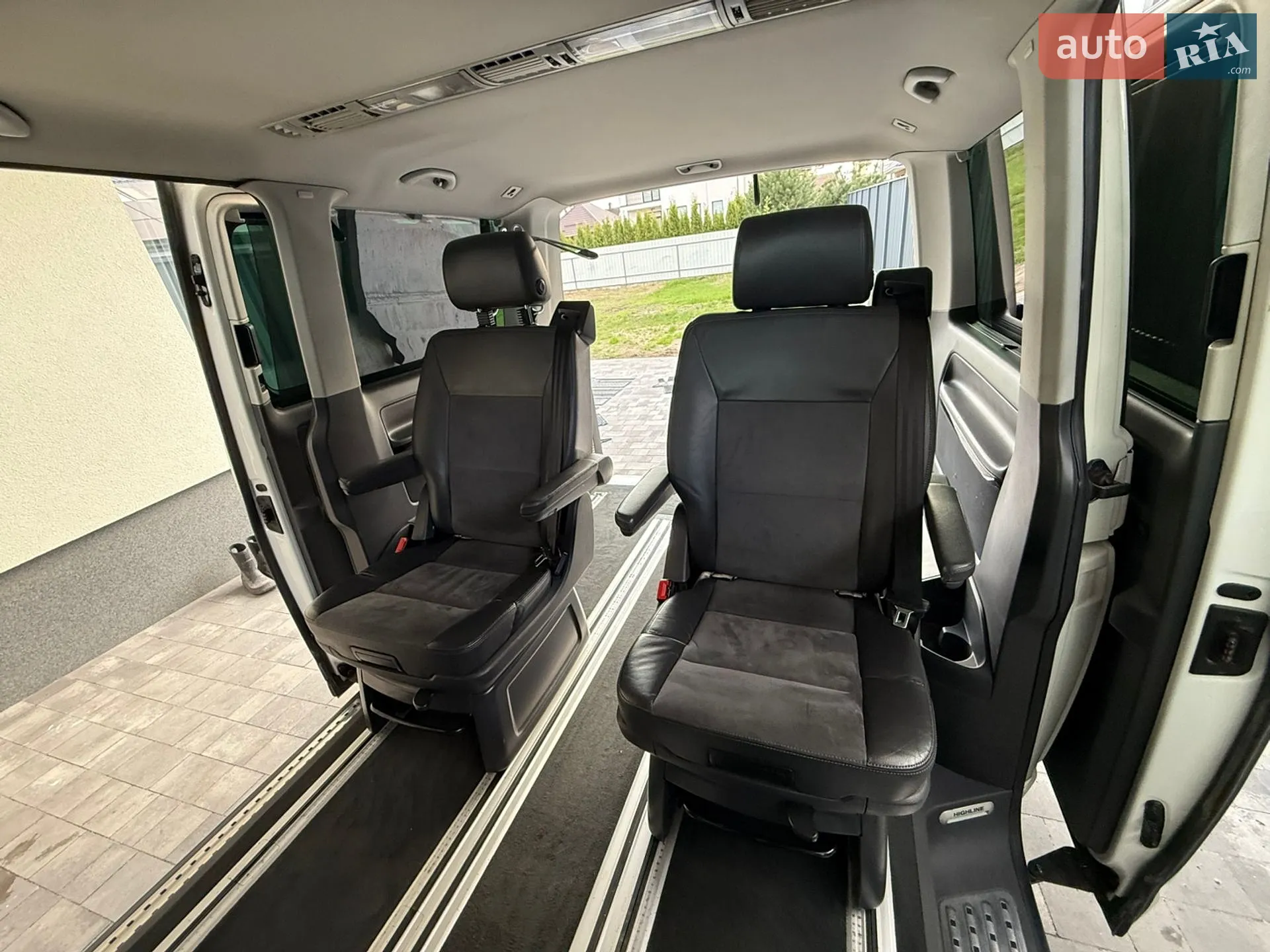 2013 Volkswagen Multivan - мініатюра 24