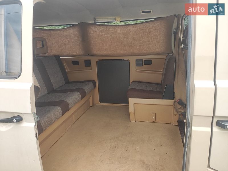 Минивэн Volkswagen Multivan 1989 в Хмельницком