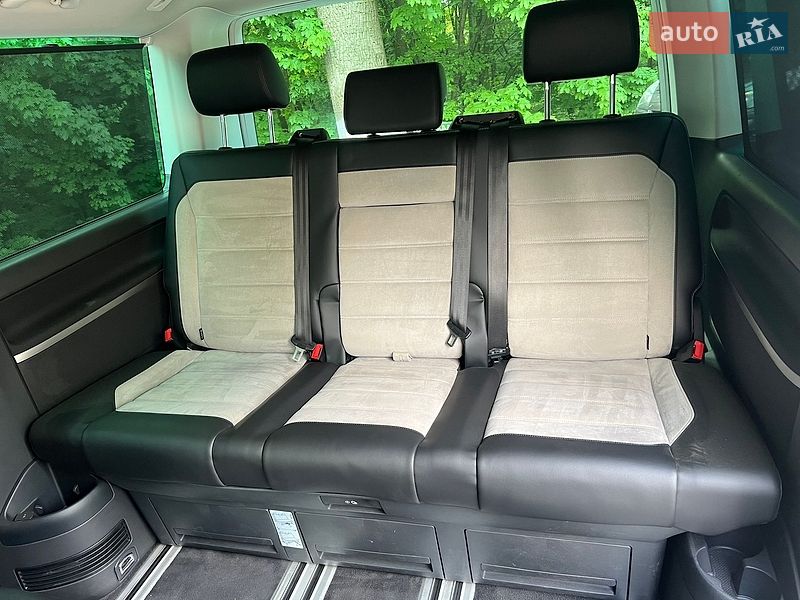 Мінівен Volkswagen Multivan 2017 в Чернівцях фото 17 Мінівен Volkswagen Multivan 2017 в Чернівцях