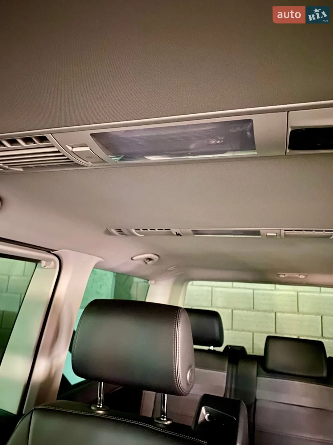 2022 Volkswagen Multivan - мініатюра 12