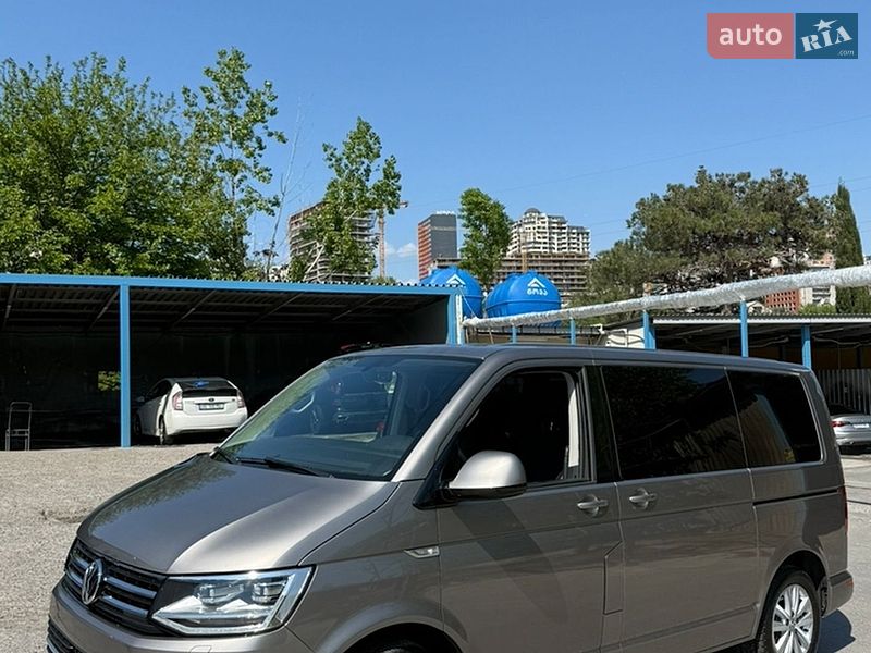 Мінівен Volkswagen Multivan 2018 в Києві
