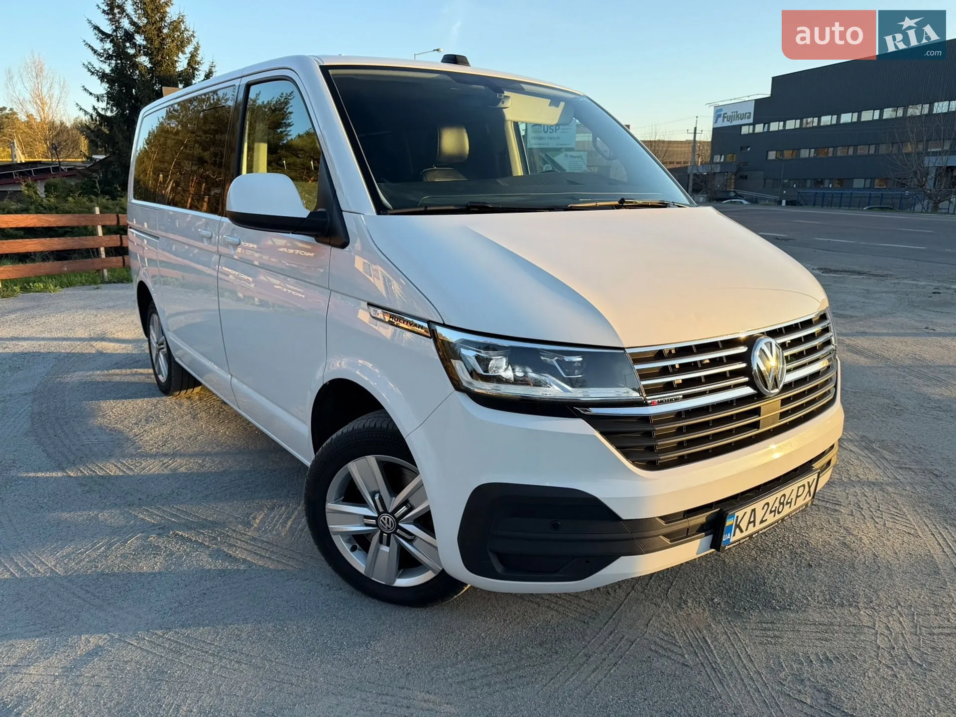 2021 Volkswagen Multivan - мініатюра 16