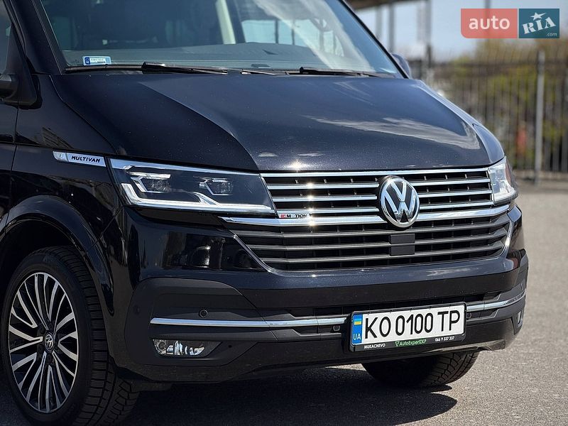 Минивэн Volkswagen Multivan 2019 в Киеве фото 7 Минивэн Volkswagen Multivan 2019 в Киеве
