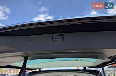 Минивэн Volkswagen Multivan 2019 в Киеве фото 40 Минивэн Volkswagen Multivan 2019 в Киеве