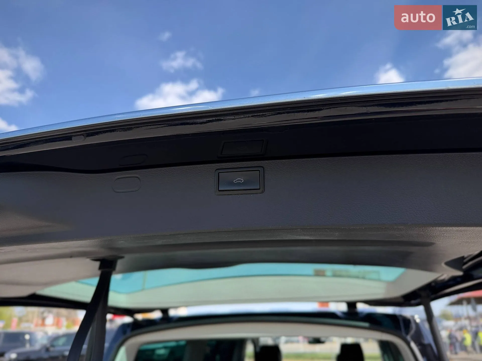 2019 Volkswagen Multivan - мініатюра 40