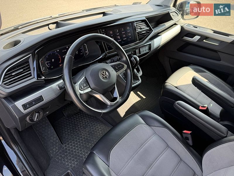 Минивэн Volkswagen Multivan 2019 в Киеве фото 42 Минивэн Volkswagen Multivan 2019 в Киеве