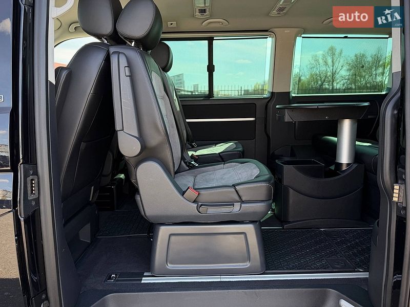Минивэн Volkswagen Multivan 2019 в Киеве фото 49 Минивэн Volkswagen Multivan 2019 в Киеве