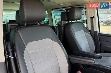 Минивэн Volkswagen Multivan 2019 в Киеве фото 65 Минивэн Volkswagen Multivan 2019 в Киеве