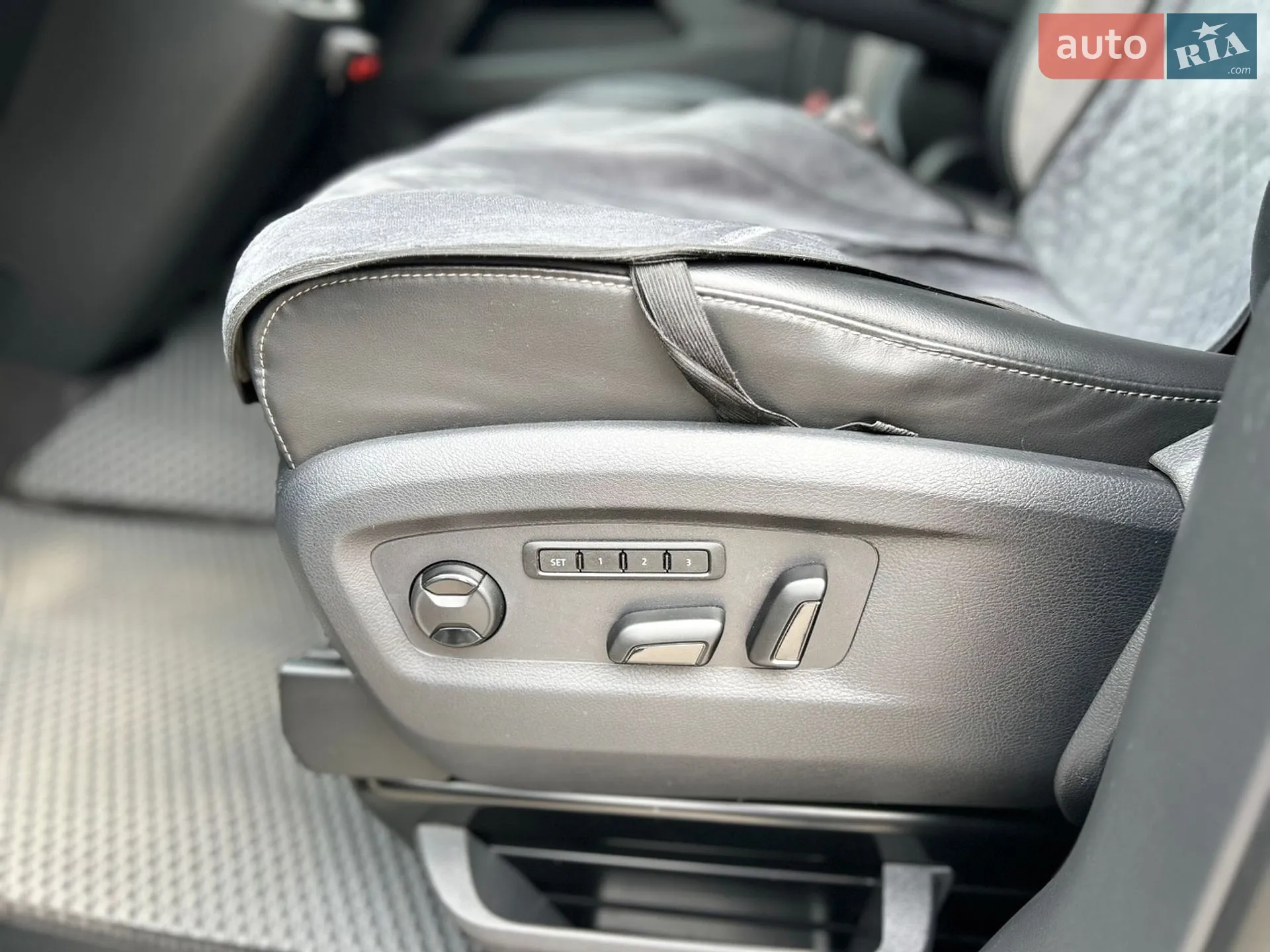 2020 Volkswagen Multivan - мініатюра 22