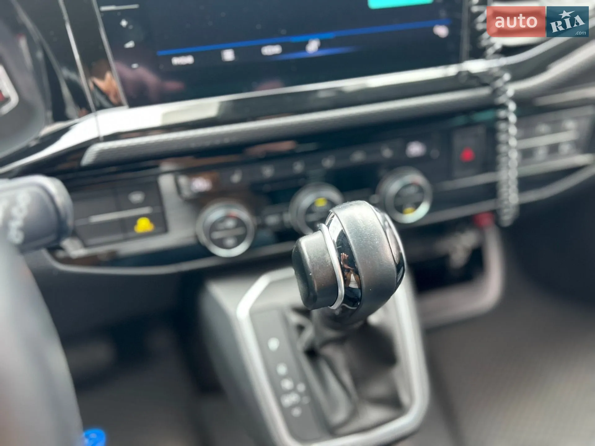 2020 Volkswagen Multivan - мініатюра 34