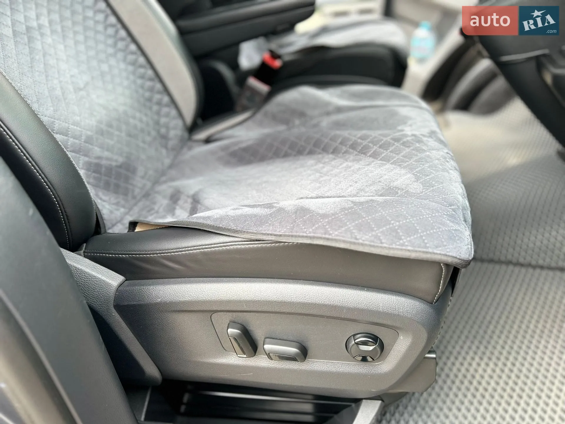 2020 Volkswagen Multivan - мініатюра 36