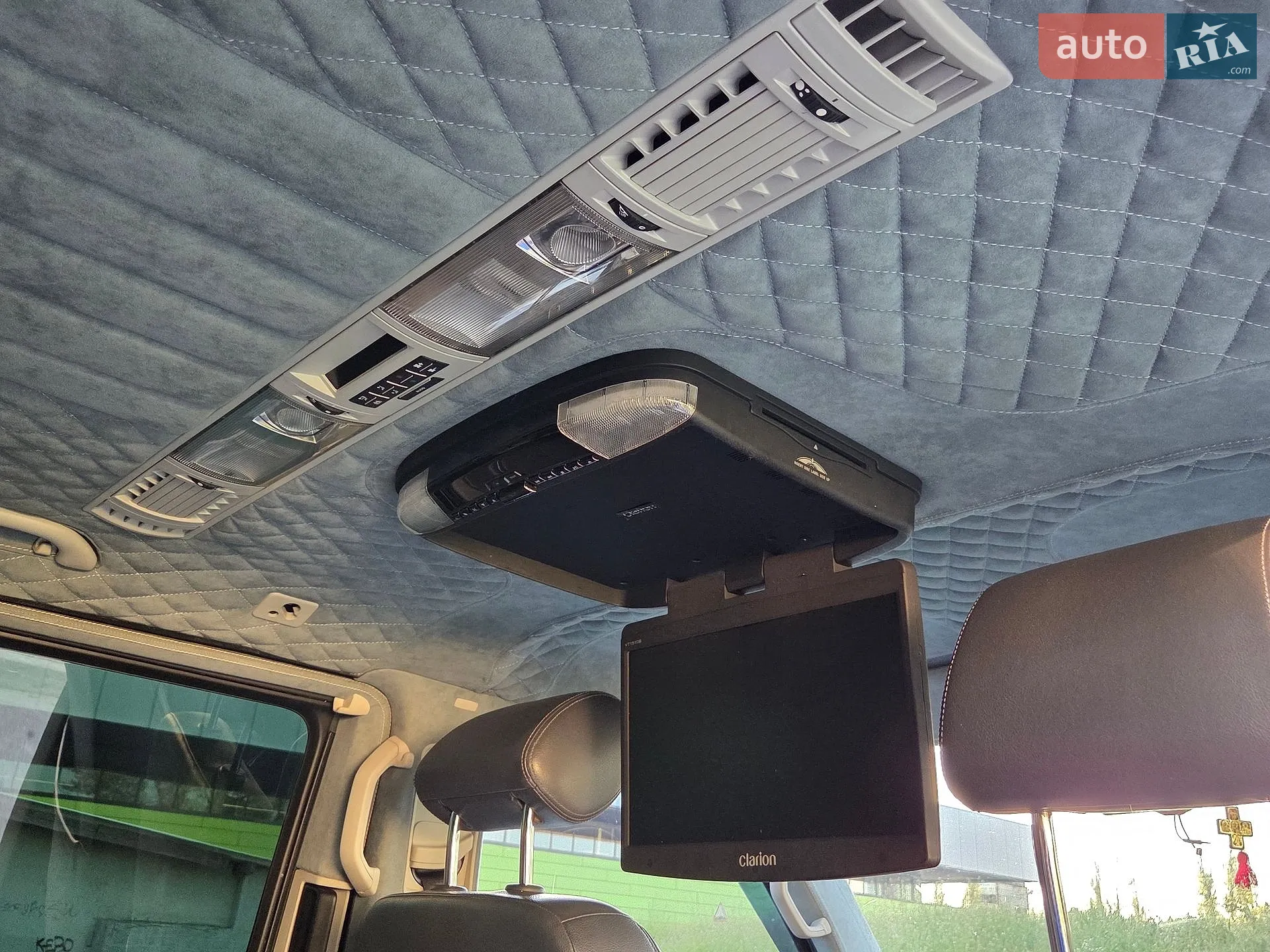 2012 Volkswagen Multivan - мініатюра 30