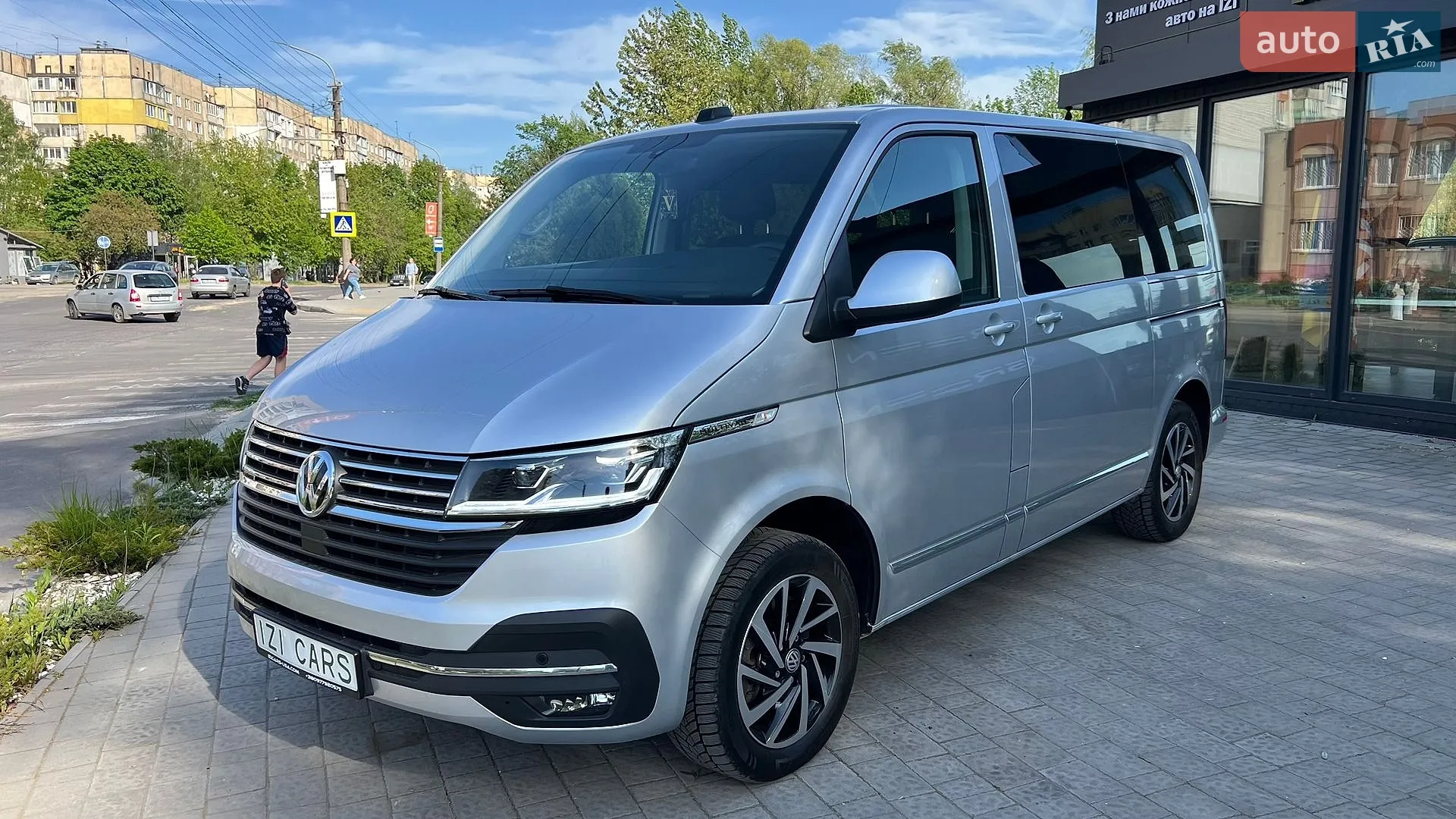 2022 Volkswagen Multivan - мініатюра 3